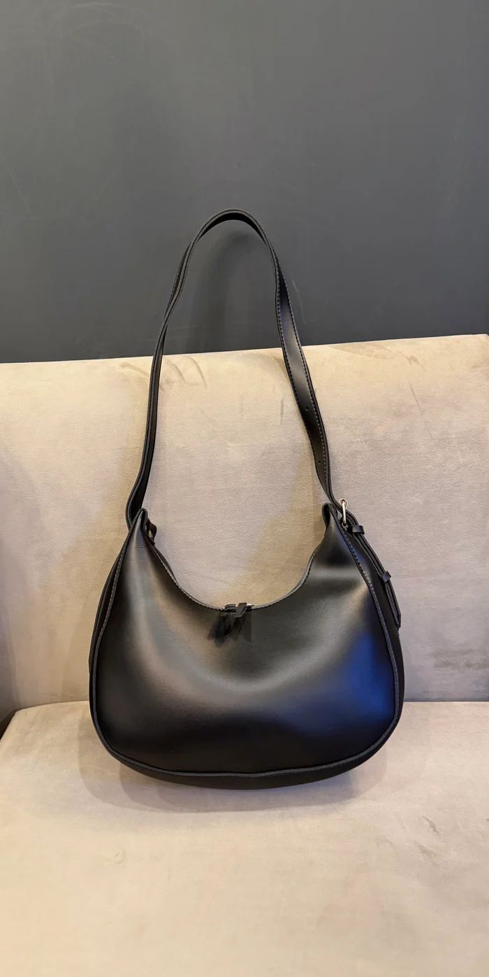WISH ECLIPSE HOBO BAG.